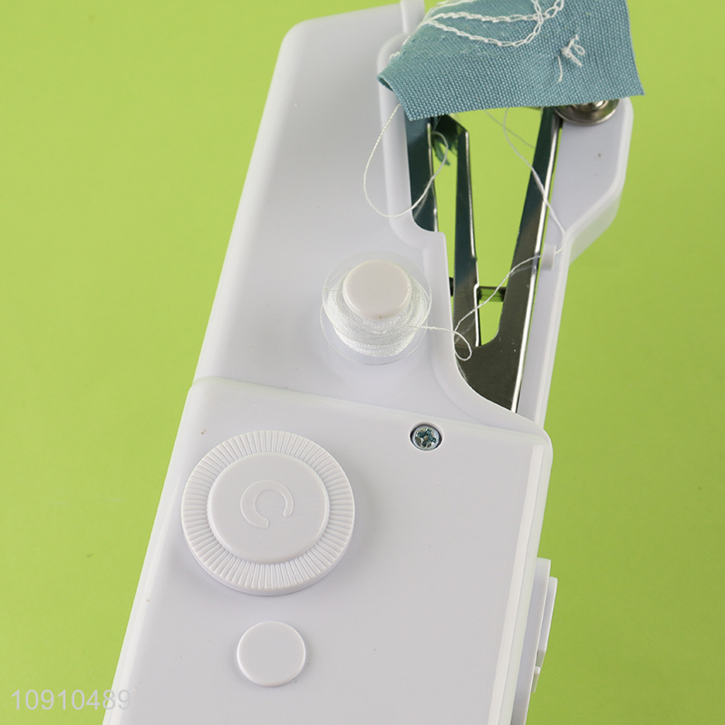 New Product Portable Mini Sewing Machine Handheld Sewing Machine for Beginners