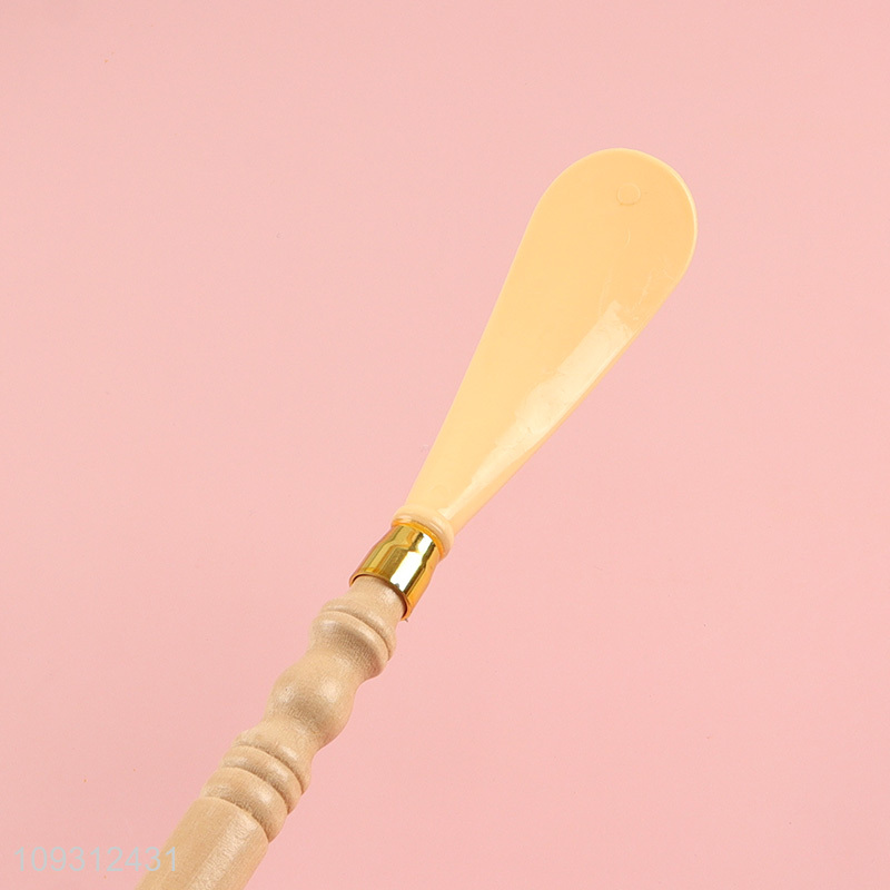 Low price bamboo shoes horn back scratcher massager