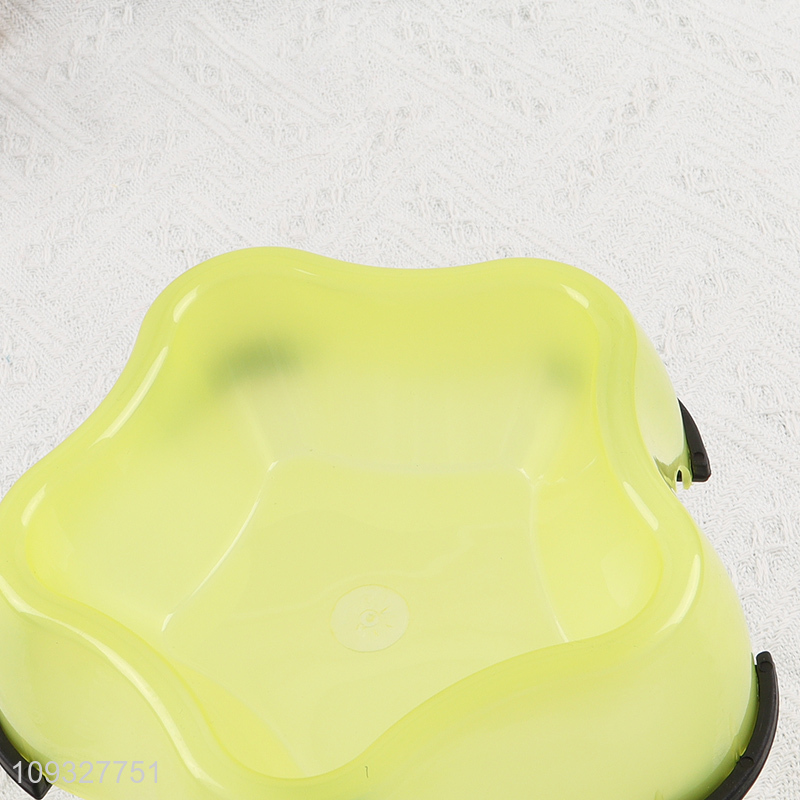 Hot selling star shape plastic pet bowl pet feeder