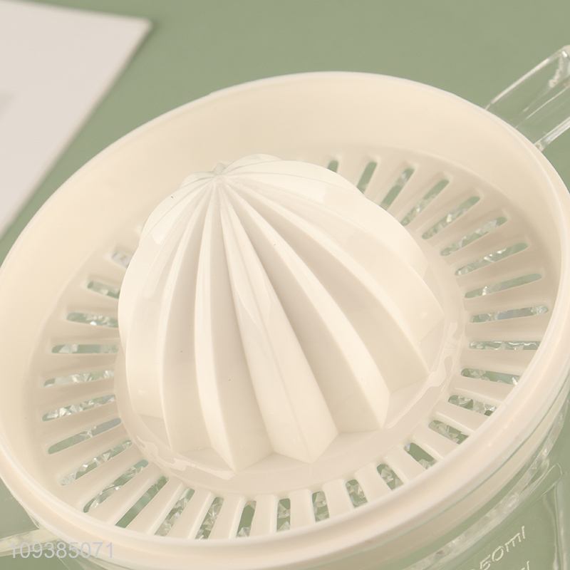 Good quality kitchen gadget juice squeezer with handle