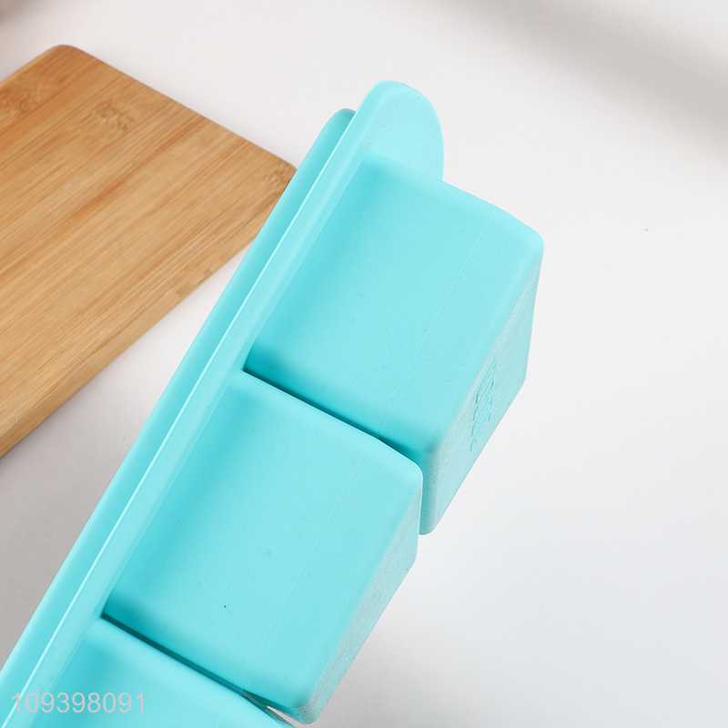 Low price silicone ice cube mold ice tray with lid