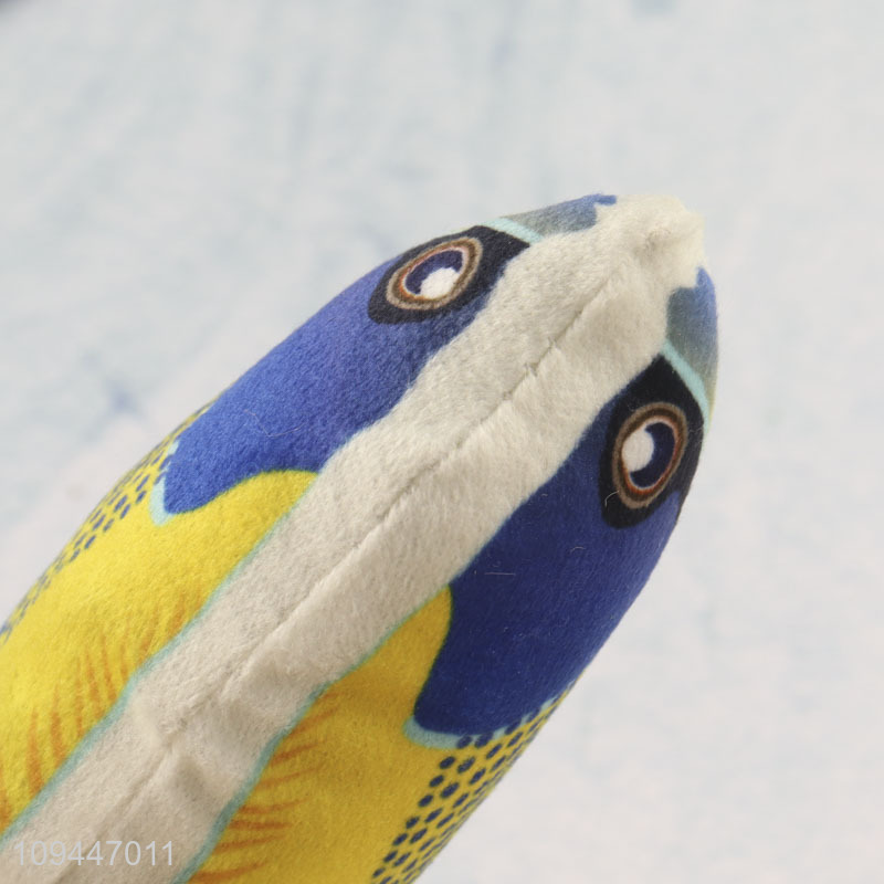 Hot products fish shaped pet squeaky toy