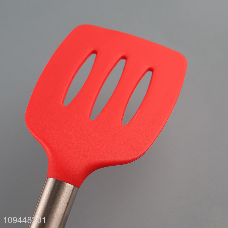 Top sale kitchen utensil silicone soup ladle wholesale
