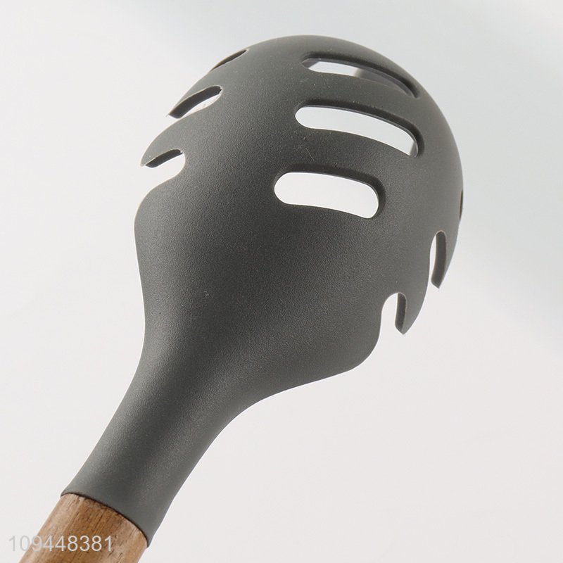 Hot sale long handle kitchen utensil spaghetti spatula